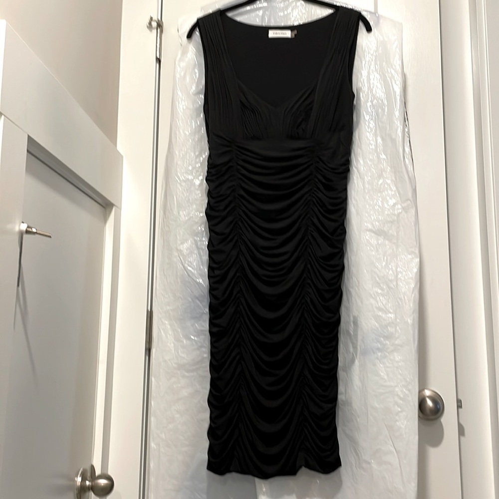 Pre❤️ Sexy Little Black Dress Calvin Klein Size 10